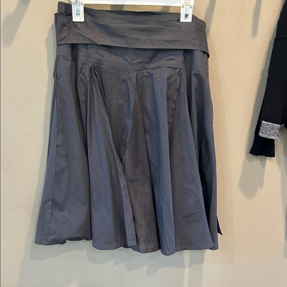 Full skirt